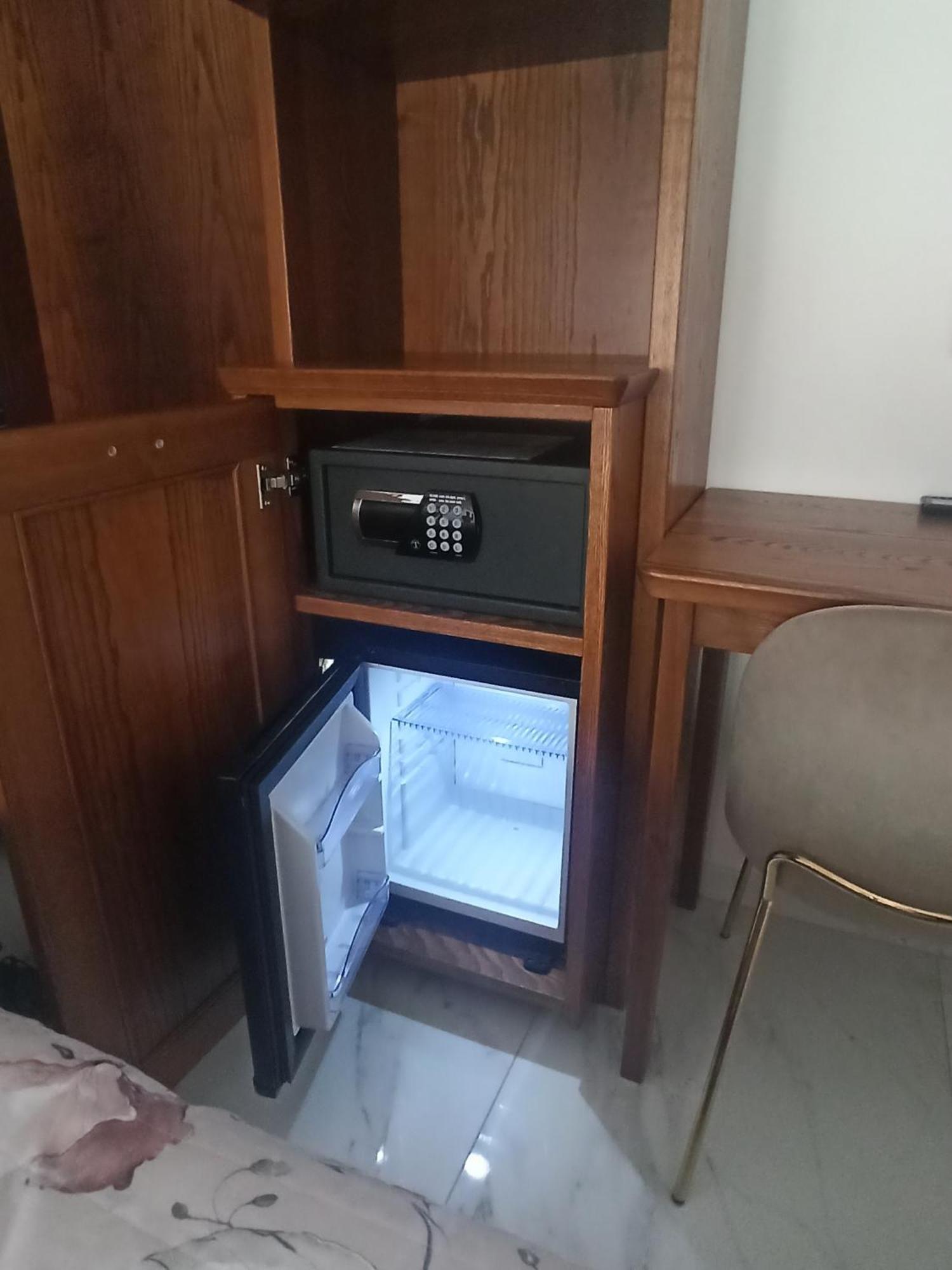 B&B Alle Mura Di San Giovanni โรม ภายนอก รูปภาพ